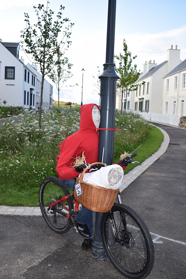 ET Chapelton Scarecrow Festival