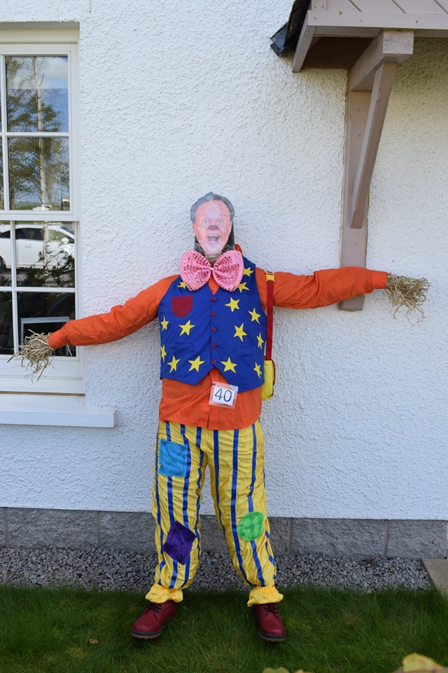Mr-Tumble Chapelton Scarecrow Festival